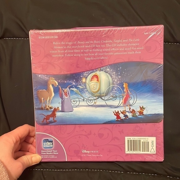 Disney Princess Storybook and CD Set - Picture 2 of 2